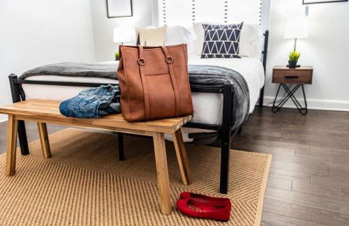 Stylish 2BR 1 Mile From Downtown And The Aquarium - Foto 13