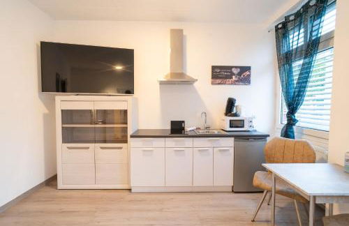 Modernes Studio Koblenz mit Küche, WLAN & Gemeinschaftsbad - Foto 6