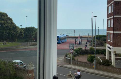 A-N-G Apartments - Parking EV 22kW by the Beach, Canoe Lake & South Parade Pier - Foto 8