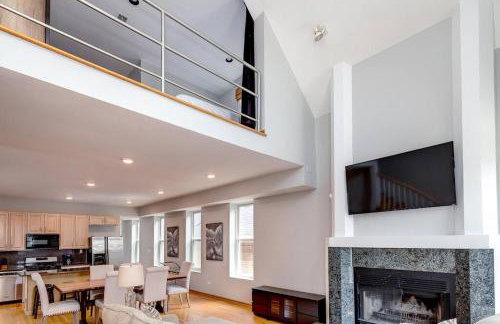 Stunning 2 Floor Penthouse Downtown - Foto 3