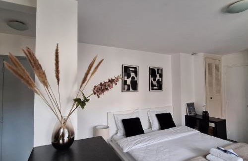 Carnet2voyages Suresnes - Proche Paris, La Défense - Foto 3