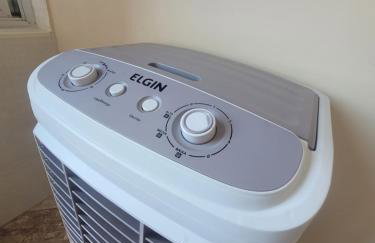 Apartamento Aconchego Frente Mar - Vila Guilhermina Praia Grande SP - Cozinha Completa - Climatizador de Ar - TV a Cabo - Wi-Fi - Photo 13