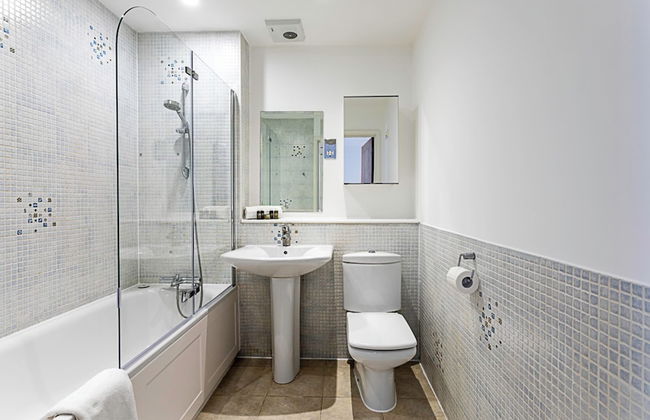 Light and Airy Upside Down House in Boho Hackney - Foto 17