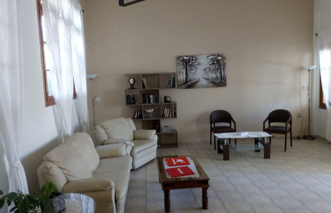 Tarsanas Apartments - Photo 4