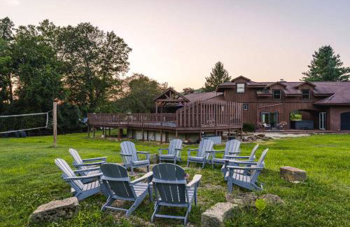 Liberty Lodge Pool & Hot Tub Game Room BBQ - Foto 62