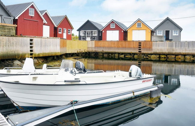 6 Person Holiday Home in Averoy - Foto 21