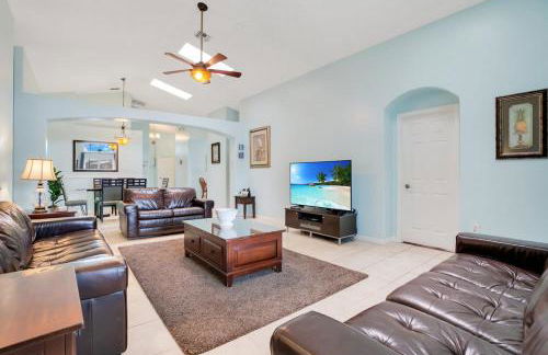 Relaxing Retreat with Pool and Movie Theater - Foto 2