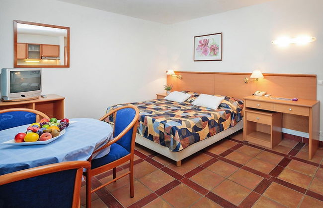 Beautiful Apartments in Jelsa, With Pool - Foto 3