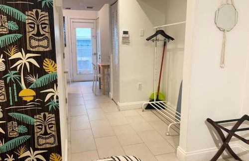 South Beach Steps to Ocean Drive with Free Parking - Foto 12