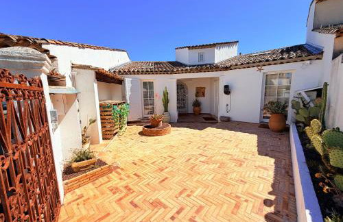Villa climatisée, Golfe Saint Tropez, 12 pers, 4 suites, Piscine chauffée, Hammam, Spa, Billard, Pétanque, Wifi professionnel haut débit - Photo 10