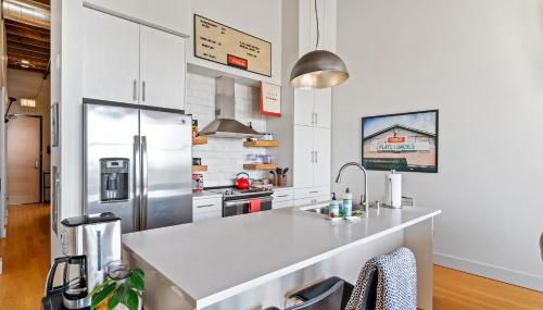 The Goatel - 1 bdrm apartment - Photo 4