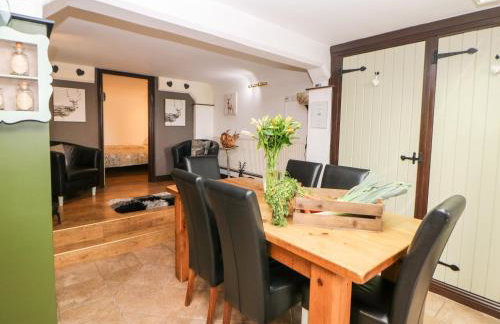 Cambridge Lodge - Photo 12