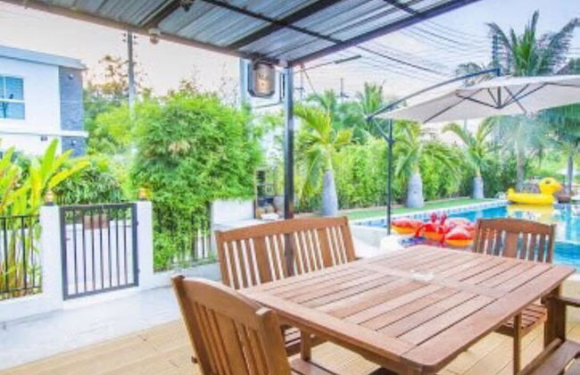 Happy-Home Pool Villa - Photo 7