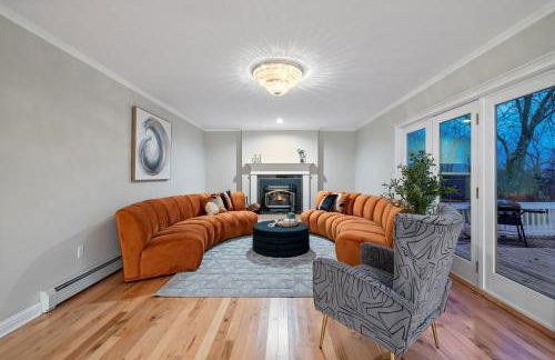 Huge Retreat w Alaska King, Pool & Jacuzzi Tub Indoor - Foto 50