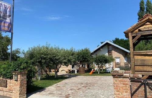 Matanovi Dvori - Foto 33