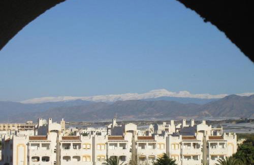 Luxury apartment in central Almerimar with Free Secure Parking - Foto 4