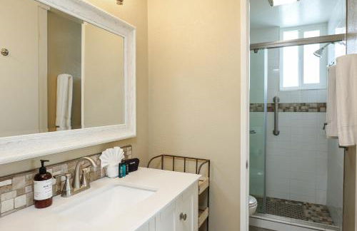 Oceanside Beach Condos - Photo 106