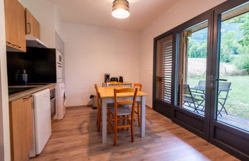 Gîte Chalet 4 pers. - Camping Les Berges du Bramont - Foto 25