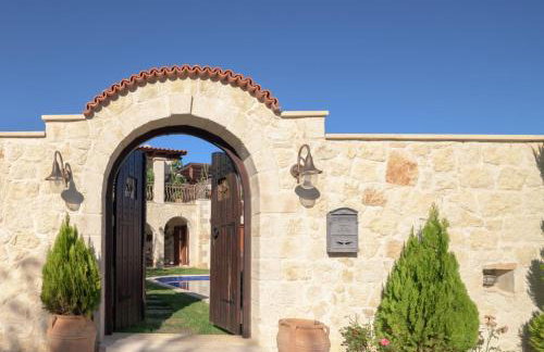 Nicole Villa I "Free" Heated Pool, Village Escape - Photo 8