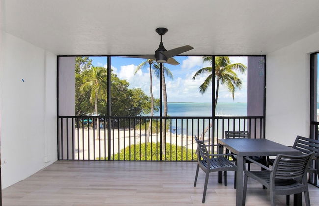Bayfront Townhouse Located In The Lush Tropical Setting Of Rock Harbor Club. 2 Bedroom Condo by RedAwning - Foto 48