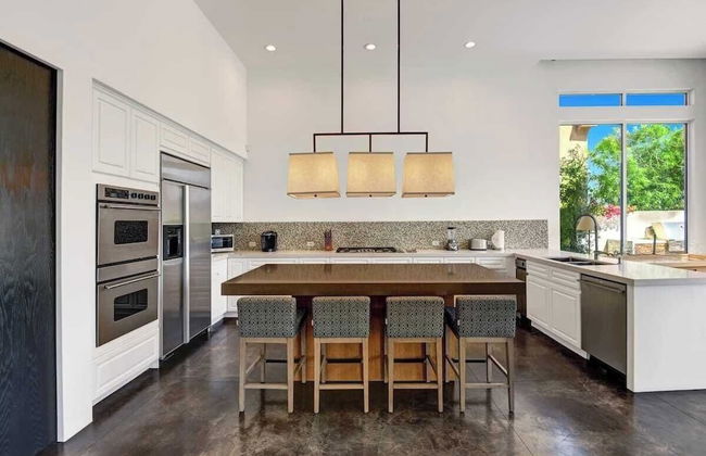 Legends by Avantstay Stunning Golf Villa Featuring Spa, Pool & Fire-pit - Foto 9