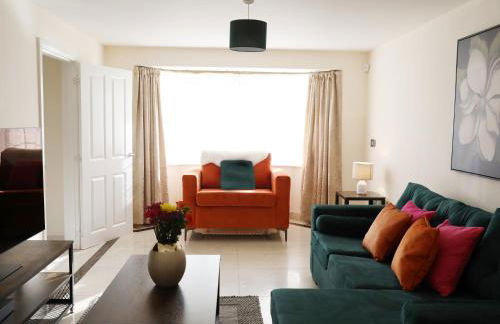 Spacious home with office and double driveway & FREE Wifi By ULTIMATE HOMES AWAY - Foto 33