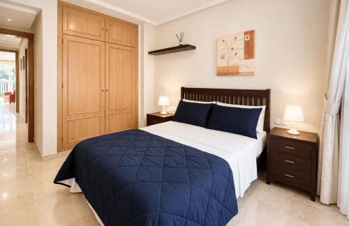 Marbella Dunas de Cabopino 2BR Apartment with private garden, swimingpool and parking - Magnolia Properties - Foto 4