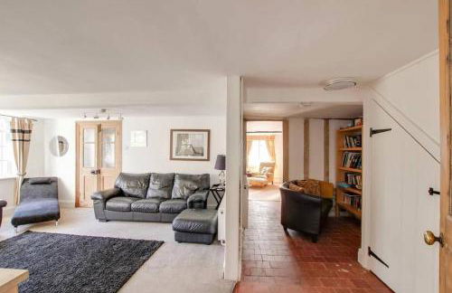 4 BR 2 Bathroom House Parking Garden St Neots Town Centre - Foto 35