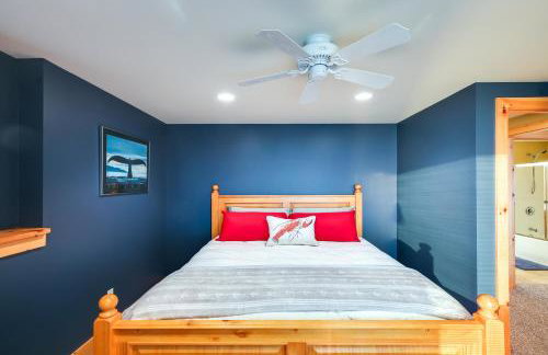 Lake View Champlain Home with Hot Tub and Sauna! - Foto 21