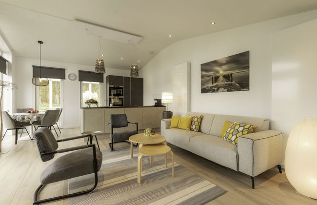 2 bedroom House in Wemeldinge with garden and terrace - Photo 2