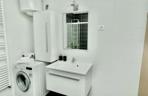 Apartment Mario - with pool - Foto 37