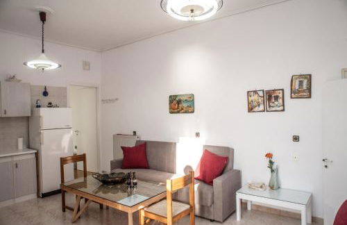 Plagia's Sunset Apartments - Photo 53