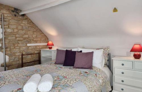 Swan Cottage, 5-Bedroom, Canal View, River, Private gardens, Free Parking's, WiFi, Oxford - Photo 42