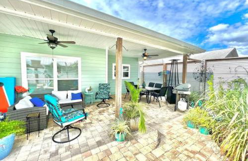 2 Fins Up, Beach Home, Private Pool , Golf Cart, 6 beds - Foto 30