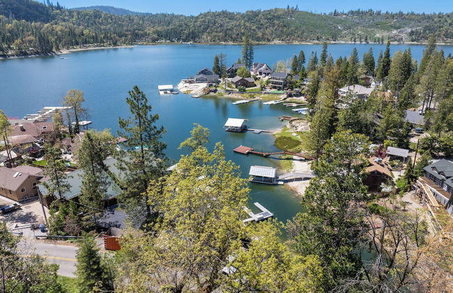 Bass Lake Beauty! 4 BDR Sleeps 16, Lakefront Views - Foto 58