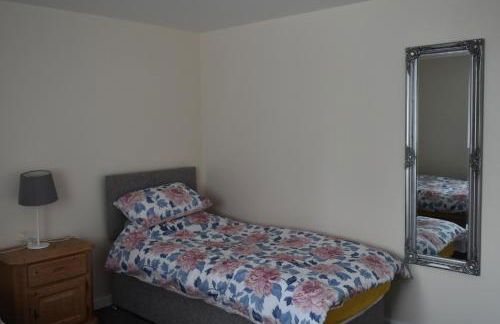 4 Woodyard Cottages, 2 Bedroom with free parking. - Foto 16