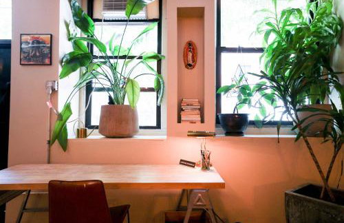 Artistic Vintage Loft in Williamsburg - Photo 24