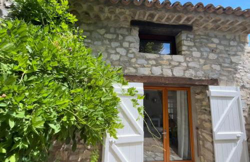 Le Clos des Pigières Gîte le Grènetier - Foto 8