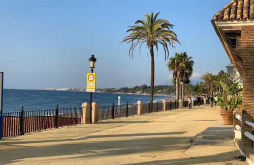 Shinny flat, 2 min from sea - Foto 19