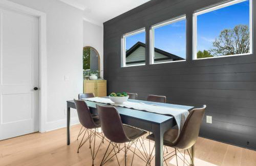 The Blackbrick Manor - Photo 10