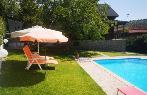 Wooden cottage with private pool near to sea - Foto 10