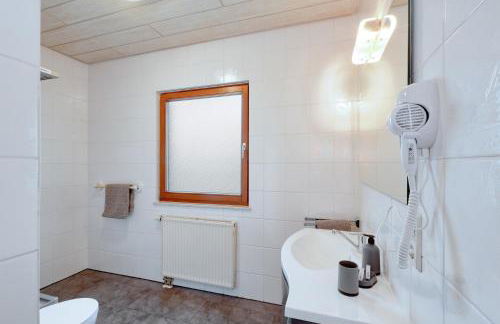 Seepark Kirchheim Ferienhaus bei Nina mit Sauna - Photo 19