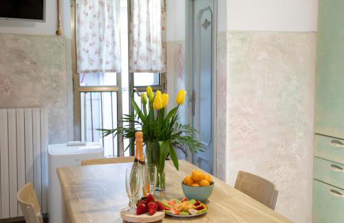 M&C Vicolo corto - Foto 3