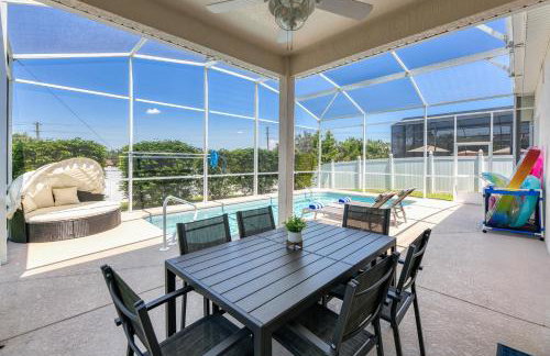 Stylish Retreat with Pool near The Parks - Foto 46