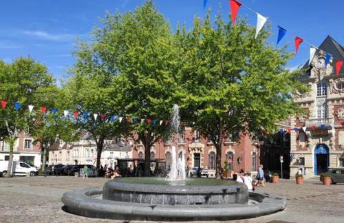 CONTEMPORAIN avec Terrasse en Centre Ville - Photo 19