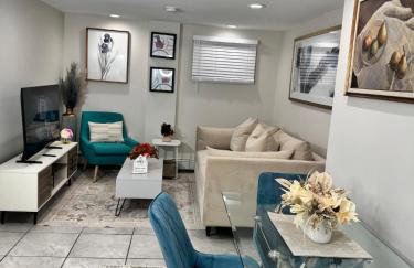 Julie's Cozy 2 Bedroom Basement Apartment - Foto 30