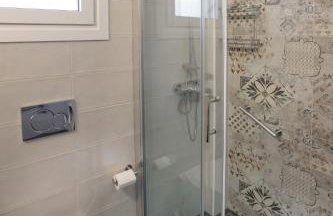 Ruby's summer house with spacious garden and free parking - Foto 14