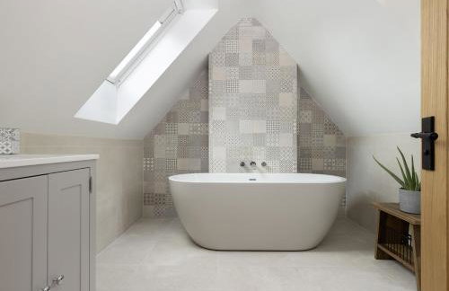 Little Tithe - Photo 4