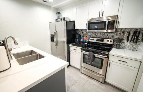 Game Night Downtown - BSU - Slots - Over 100 Games - Foto 39