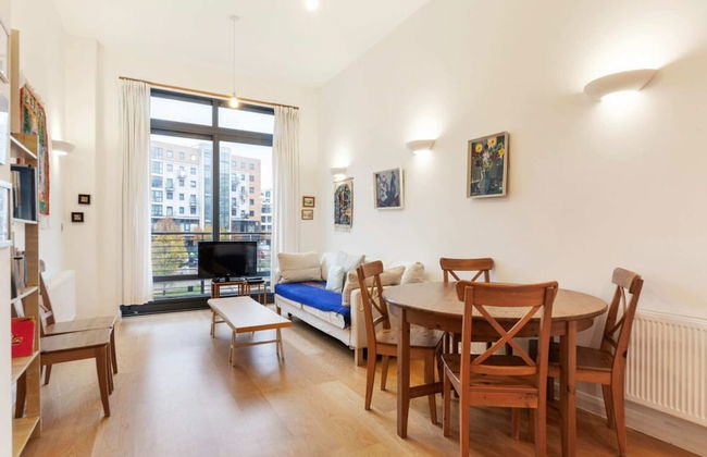 Beautiful 1 Bedroom Apartment in Shepherd's Bush - Foto 13